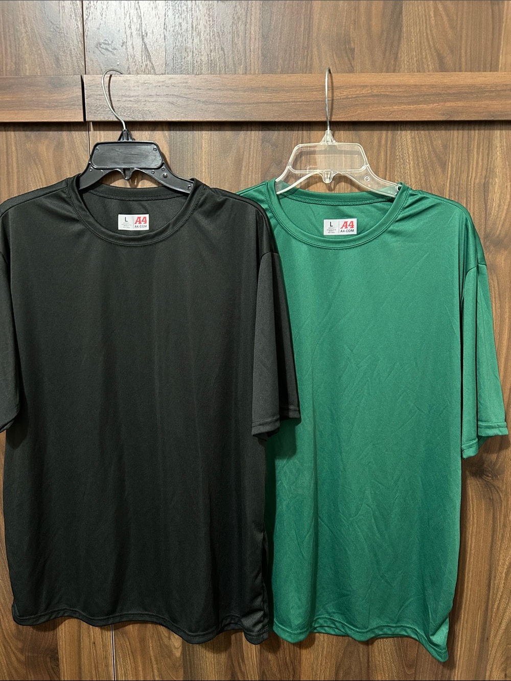 Men's Short Sleeve Crew Tee - Black & Green